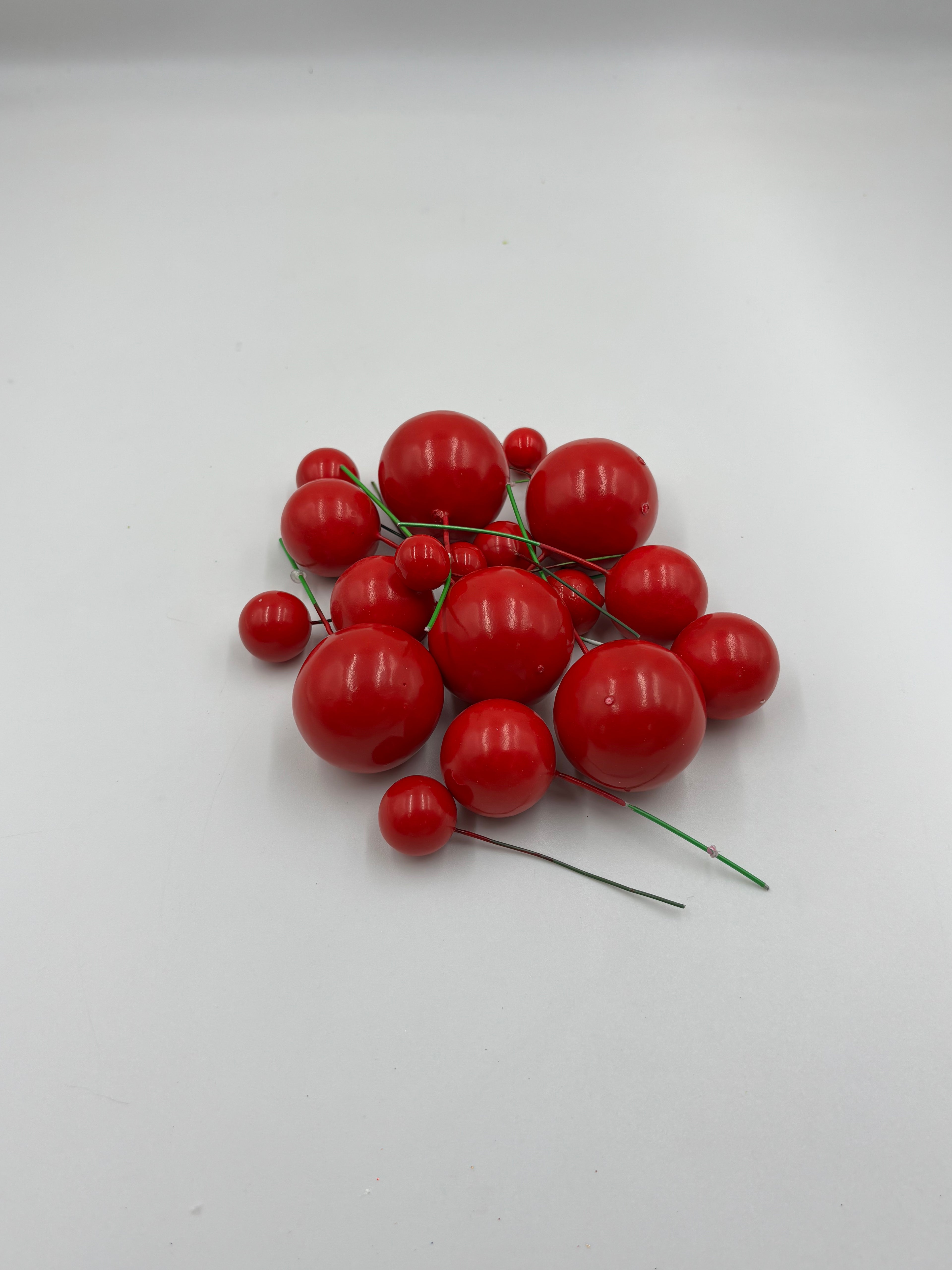 Red Faux Ball - pack of 20 pcs