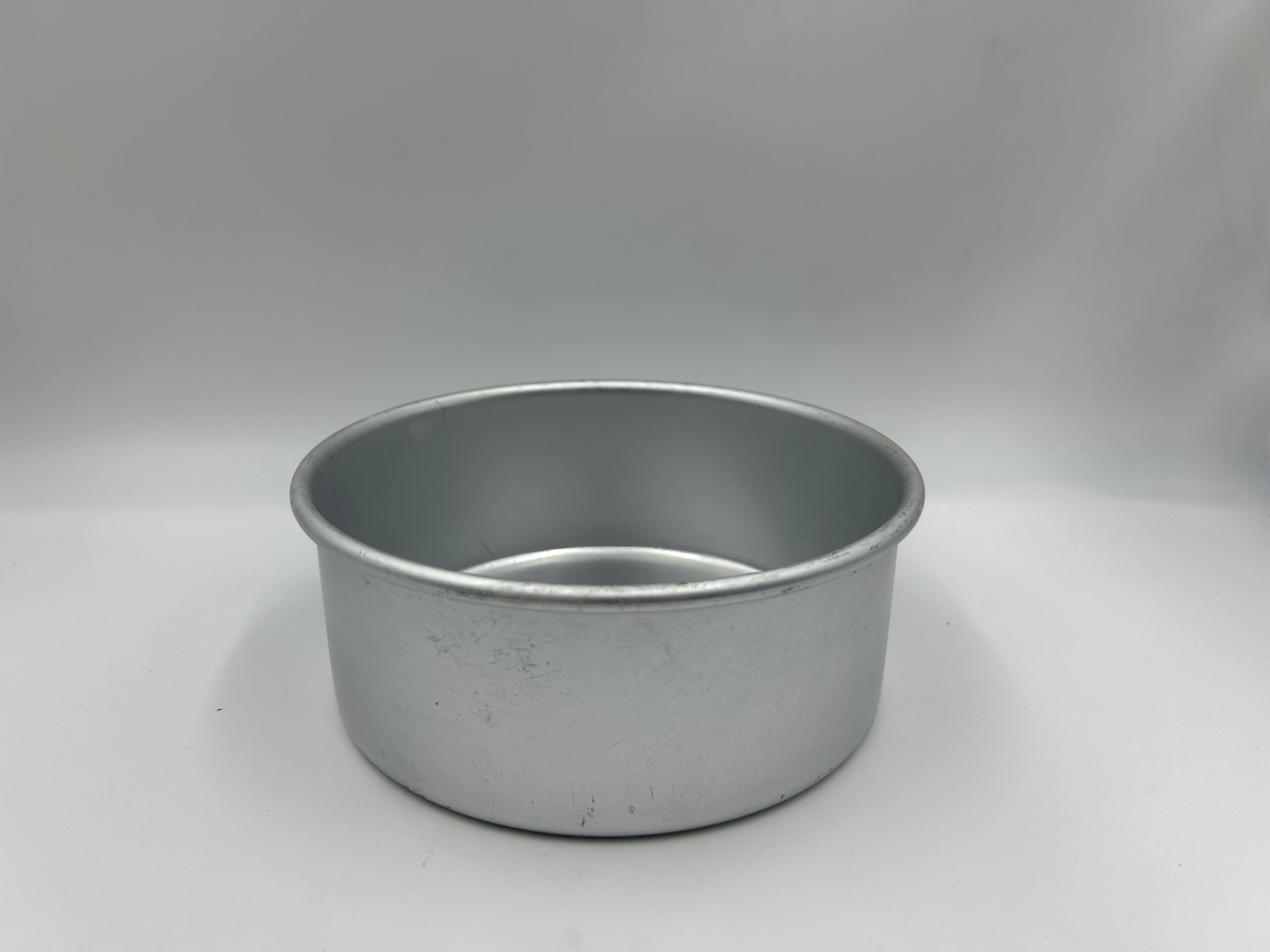 Aluminium Round Cake Tins ( height 2" )